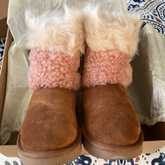 NWT UGG Classic Short Patchwork Size 6 - Picture 4 of 11